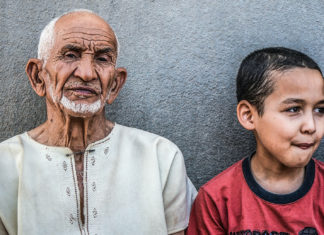 Engelliler Bakımevinden Sahneler